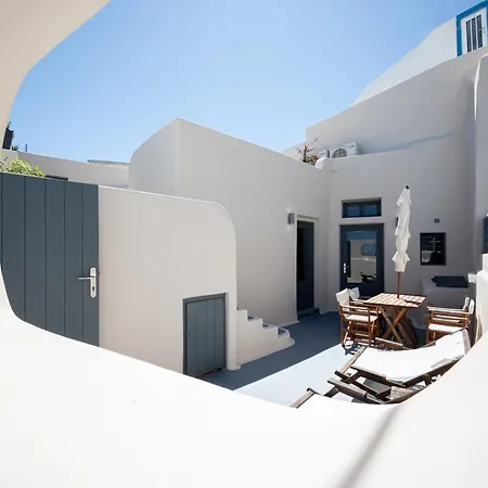 Lotza * Oia (Santorini)