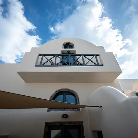 Lotza Oia (Santorini)