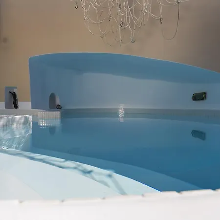 Lotza * Oia (Santorini)