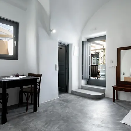 Lotza Апартаменты Ия