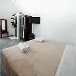 罗特扎一室公寓酒店 伊亚