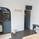 罗特扎一室公寓酒店 公寓 伊亚